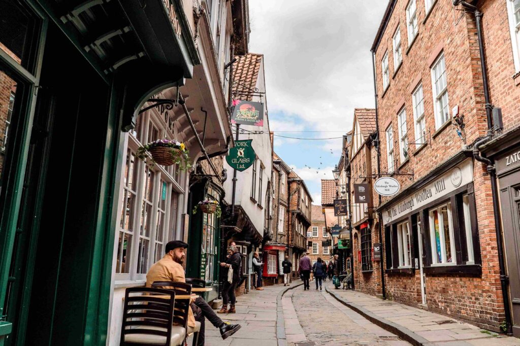 FP-2+1-Reino-Unido-2